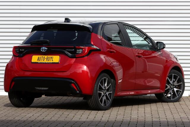 Toyota YARIS 1.5 Hybrid Executive Bi-Tone