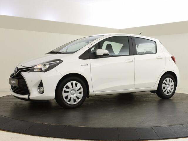 Toyota YARIS 1.5 Hybrid Trend | Parkeersensoren | Camera | Navigatie |
