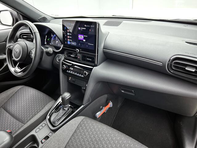 Toyota YARIS Cross 1.5 Hybrid 115 First Edition | BTW Voertuig | Stoel en stuurwielverwarming |