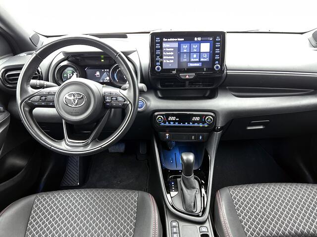 Toyota YARIS 1.5 Hybrid Launch Edition | Stoelverwarming | Achteruitrijcamera | Head-up display | Onderweg-naar-dealer