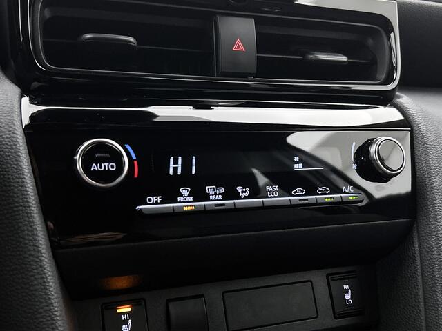 Toyota YARIS Cross 1.5 Hybrid 115 First Edition | BTW Voertuig | Stoel en stuurwielverwarming | Onderweg-naar-dealer