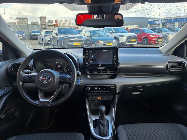 Toyota YARIS 1.5 Hybrid Dynamic