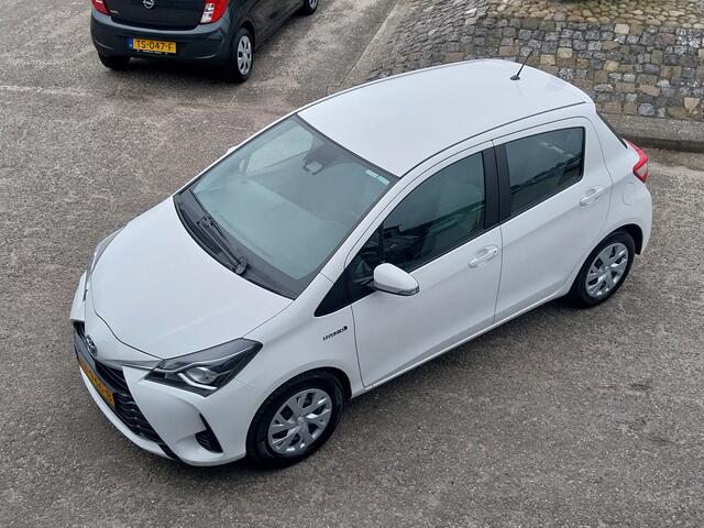 Toyota YARIS 1.5 Hybrid Active 1e EIGENAAR NL AUTO CAMERA NAVI CRUISE ECC