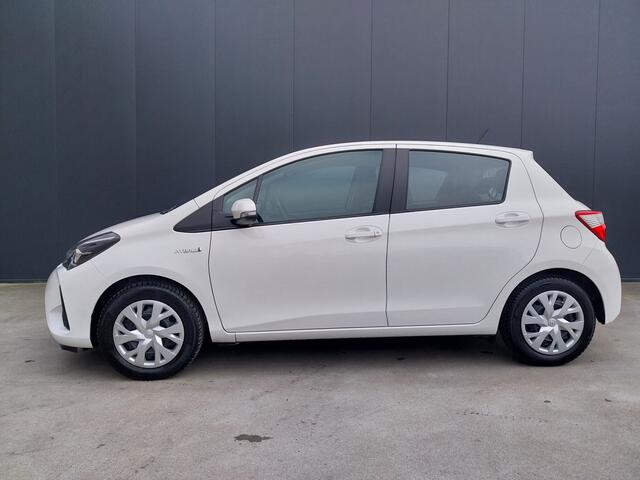 Toyota YARIS 1.5 Hybrid Active 1e EIGENAAR NL AUTO CAMERA NAVI CRUISE ECC