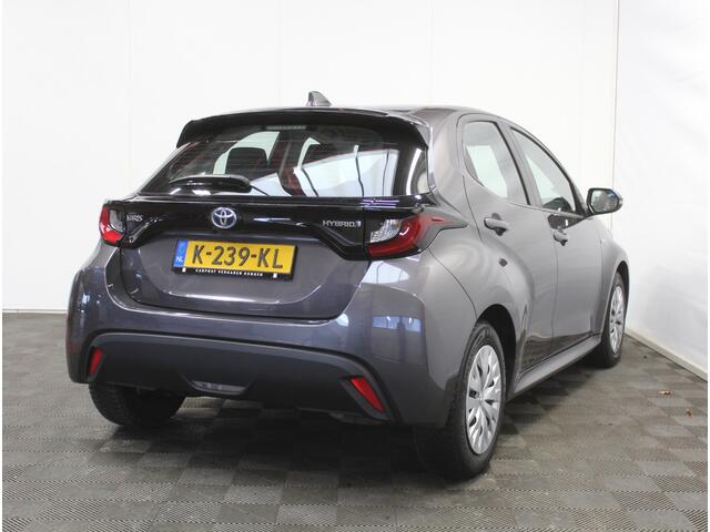 Toyota YARIS 1.5 Hybrid Active CAMERA | CARPLAY | CLIMATE | LED | NAVI | ADAPCRUISE | ELRM/SP