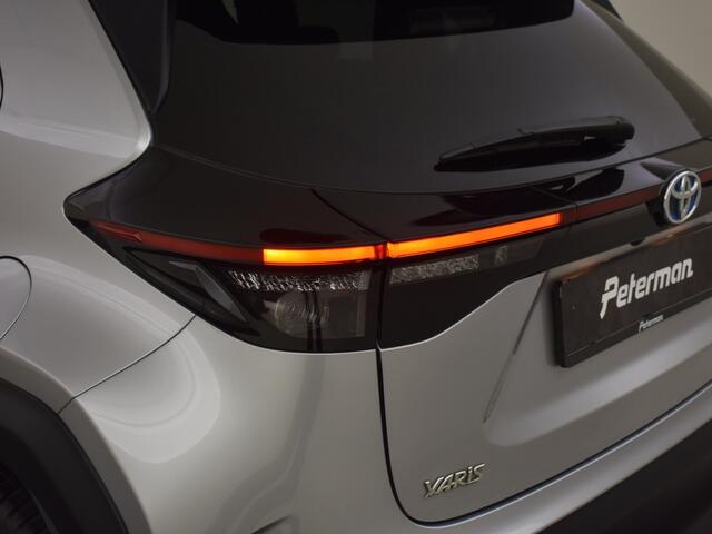 Toyota YARIS Cross 1.5 Hybrid Dynamic | Parkeersensoren V+A | Stoelverwarming