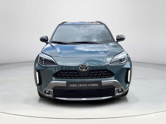 Toyota YARIS Cross 1.5 Hybrid 130 Executive | Premium Pack | Forest green met zwart dak | Nieuw uit voorraad leverbaar |