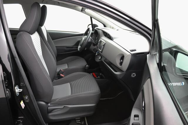 Toyota YARIS 1.5 Hybrid Design Sport | Navigatie | Trekhaak | Achteruitrijcamera | Cruise Control |