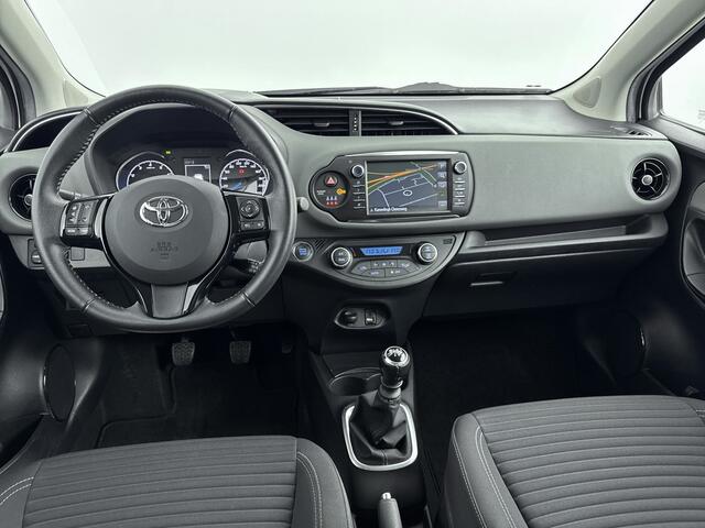 Toyota YARIS 1.5 VVT-i Dynamic | LM velgen | Bluetooth | 125 PK | Dealer onderhouden |
