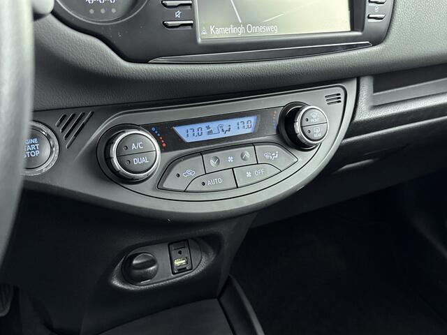 Toyota YARIS 1.5 VVT-i Dynamic | LM velgen | Bluetooth | 125 PK | Dealer onderhouden |
