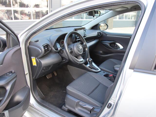 Toyota YARIS 1.5 Hybrid Active Clima, Carplay-Camera, Cruise, NL Auto Prijspakker!