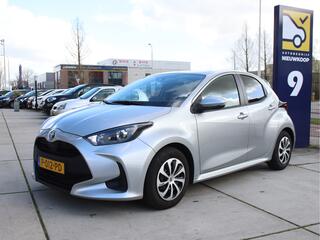 toyota-yaris-1.5-hybrid-active-clim