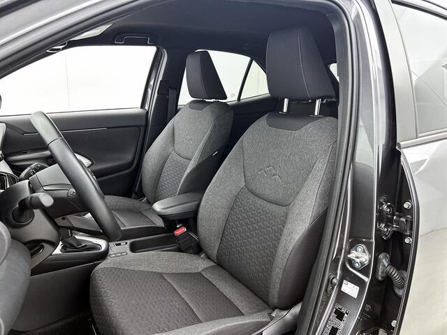 Toyota YARIS Cross Hybrid 115 Dynamic Comfort Pack | Stoelverwarming | Stuurwielverwarming |