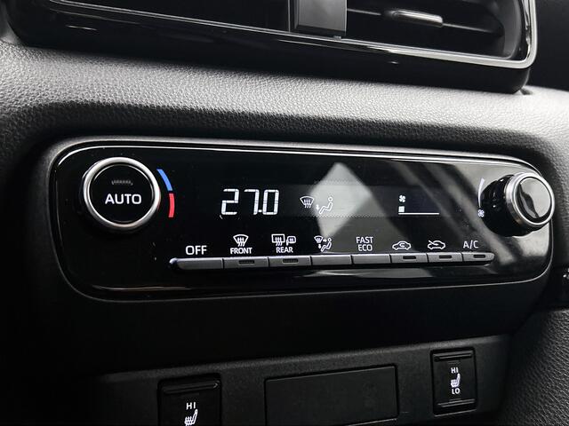 Toyota YARIS 1.5 Hybrid Dynamic | PDC | Stuur-Stoelverwarming | Dodehoek Detectie |