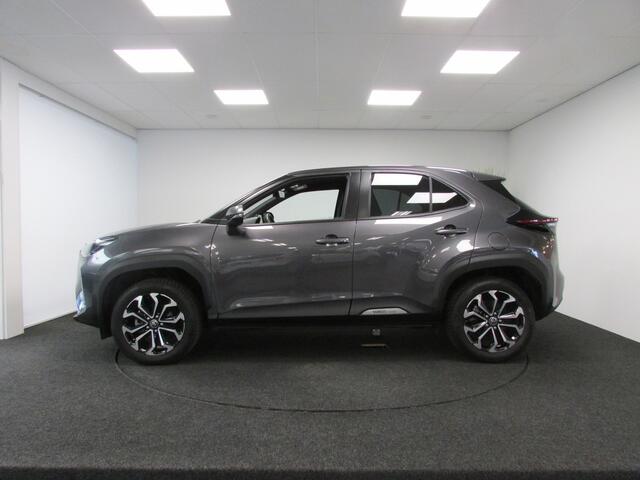 Toyota YARIS Cross 1.5 Hybrid I Luxe uitvoering I Dodehoekherkenning I Elektrische achterklep I