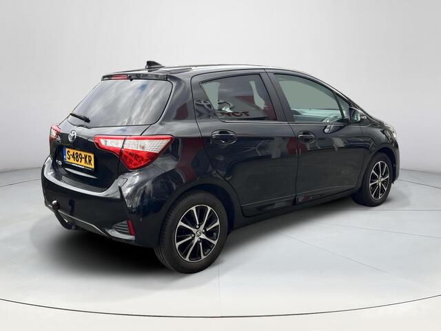 Toyota YARIS 1.5 VVT-i Dynamic | Automaat | Trekhaak | Carplay | Licht metalen velgen |