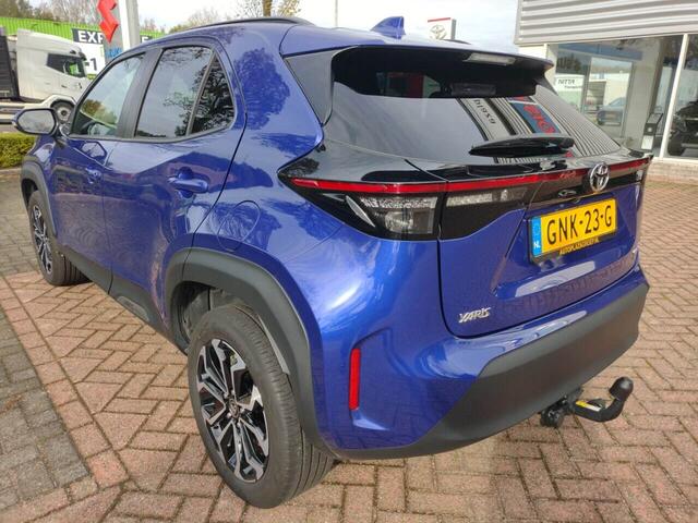 Toyota YARIS Cross 1.5 Hybrid 115 First Edition | Rijklaar | Trekhaak | NL-auto | Navi | Camera | Clima | Adapt. cruise