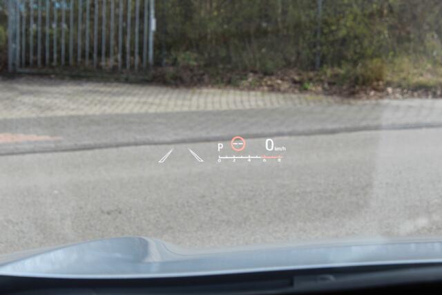 Toyota YARIS Cross 1.5 Hybrid Adventure Bi-Tone | Rijklaar | Blind Spot | JBL | Head Up | Keyless | LED | PDC | Half-leder | Apple/Android | Navi | NL-auto | Elek. achterklep