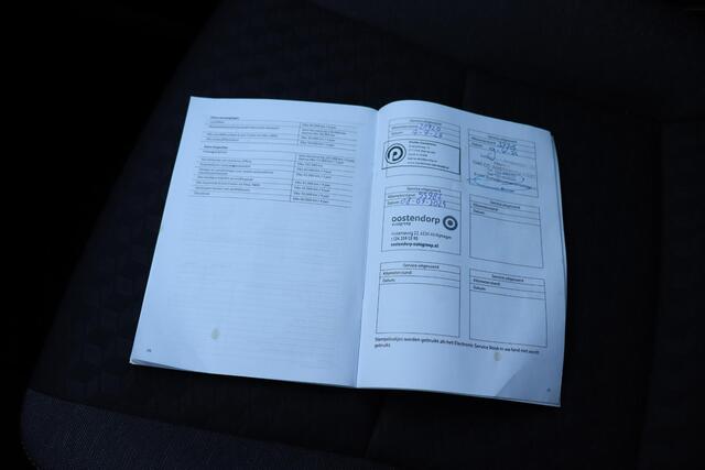 Toyota YARIS 1.5 Hybrid Active, Navigatie, Apple Carplay /Android Auto