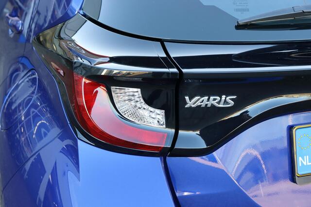 Toyota YARIS 1.5 Hybrid Active, Navigatie, Apple Carplay /Android Auto
