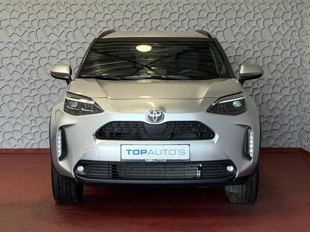 Toyota YARIS Cross 1.5 HYBRID DYNAMIC STOEL/STUUR VERW. 17''LMV P.SENSOR V+A KEYLESS CAMERA LED ZWARTE HEMEL MODEL 2025 ? Top Auto's Wijchen , Al 30 Jaar verkoop van Toyota , Type's Launch / Executive / Dynamic / First Edition / Business / Zowel Phev / Hev / Benzine /