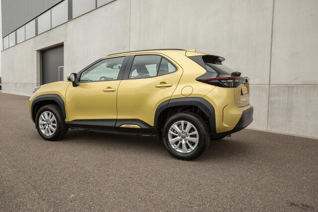 Toyota YARIS Cross 1.5 Hybrid Business