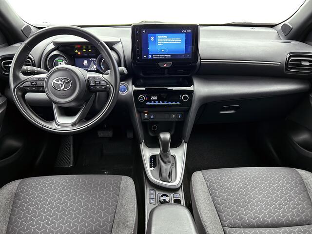 Toyota YARIS Cross 1.5 Hybrid First Edition AWD | BTW Voertuig | Stoel en stuurwielverwarming | Onderweg-naar-dealer