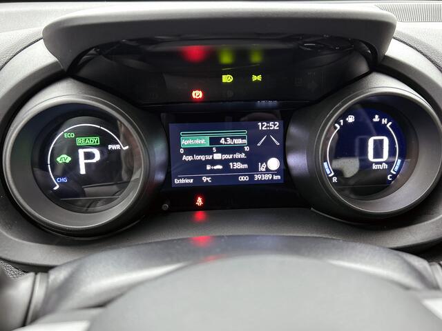 Toyota YARIS Cross 1.5 Hybrid First Edition AWD | BTW Voertuig | Stoel en stuurwielverwarming | Onderweg-naar-dealer