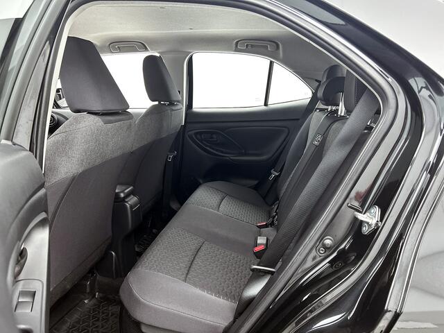 Toyota YARIS Cross 1.5 Hybrid Dynamic Limited | Stuur- en stoelverwarming | Head Up Display | Elektr. achterklep