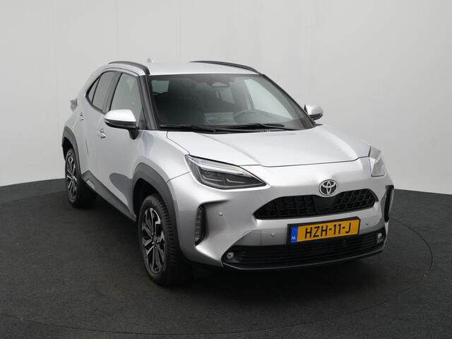 Toyota YARIS Cross 1.5 Hybrid 130 Dynamic | Stuur- en stoelverwarming | Parkeersensoren v+a | Navigatie gaat naar Leseman foto's