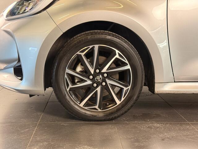 Toyota YARIS 1.5 Hybrid Dynamic | Carplay | ACC |
