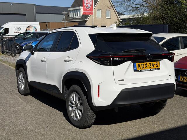 Toyota YARIS Cross 1.5 Hybrid 115 Active Stoel / stuurverwarming Carplay Camera Cruise