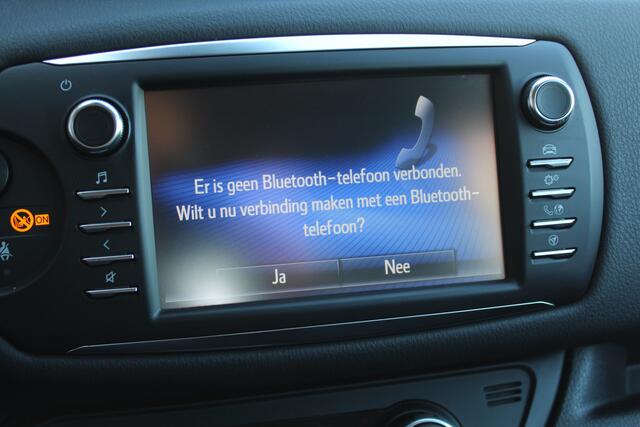 Toyota YARIS 1.5 Hybrid Aspiration | Rijklaar | Parkeersens. | LM-velgen | Camera | Clima | Cruise | Navi | Bluetooth