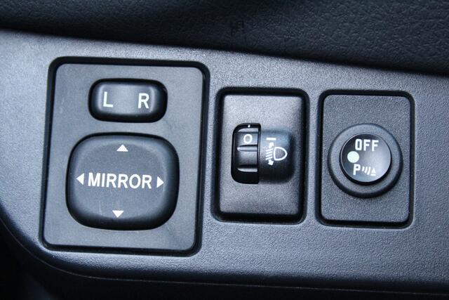 Toyota YARIS 1.5 Hybrid Aspiration | Rijklaar | Parkeersens. | LM-velgen | Camera | Clima | Cruise | Navi | Bluetooth