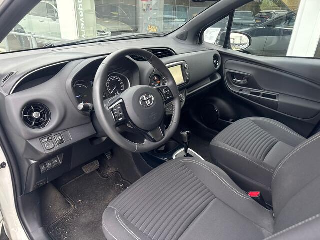 Toyota YARIS 1.5 Hybrid Bi-Tone Plus