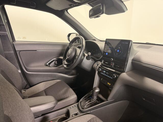 Toyota YARIS Cross 1.5 Hybrid 115 First Edition | Winterpakket | Apple Carplay |