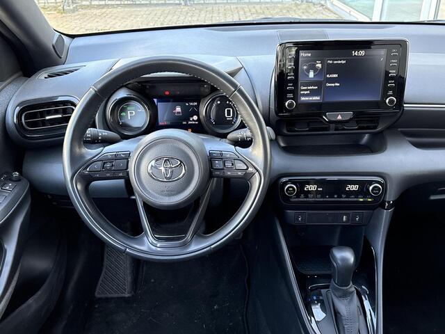 Toyota YARIS 1.5 Hybrid Executive **STOELVERWARMING/ KEYLESS/ ADAPTIEF CRUISE CONTROL**