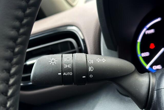 Toyota YARIS Cross 1.5 Hybrid Executive Panoramadak