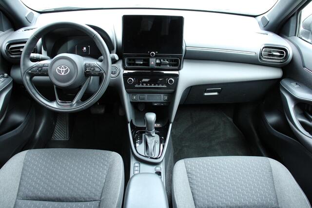 Toyota YARIS Cross 1.5 Hybrid 130 Dynamic STOEL/STUUR VERWARMING, CAMERA, KEYLESS, CARPLAY, 69DKM