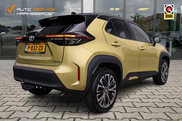 Toyota YARIS Cross 1.5 Hybrid Executive | Camera | Trekhaak | 18 Inch |