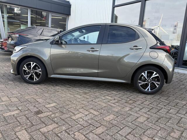 Toyota YARIS 1.5 Hybrid 115 First Edition