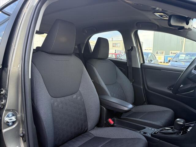 Toyota YARIS 1.5 Hybrid 115 First Edition