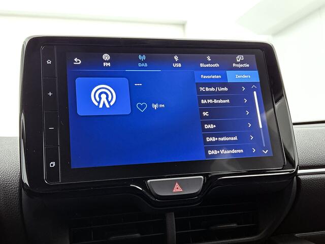 Toyota YARIS 1.5 Hybrid 115 First Edition | BTW Voertuig | Stoelverwarming | Achteruitrijcamera | Toyota-paasweekend