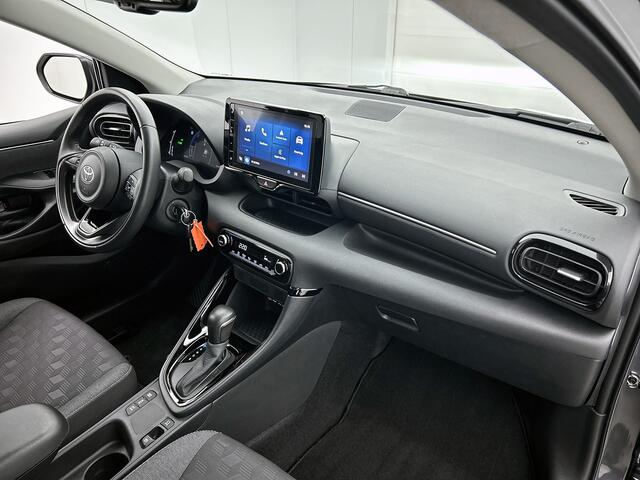 Toyota YARIS 1.5 Hybrid 115 First Edition