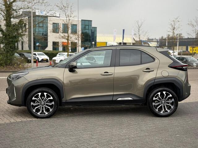 Toyota YARIS 1.5 HYBRID NAVI CAMERA CARPLAY ADD. CRUISE