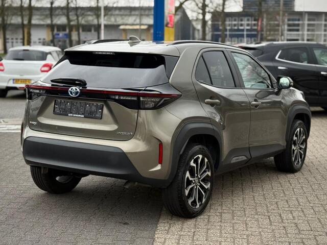 Toyota YARIS 1.5 HYBRID NAVI CAMERA CARPLAY ADD. CRUISE