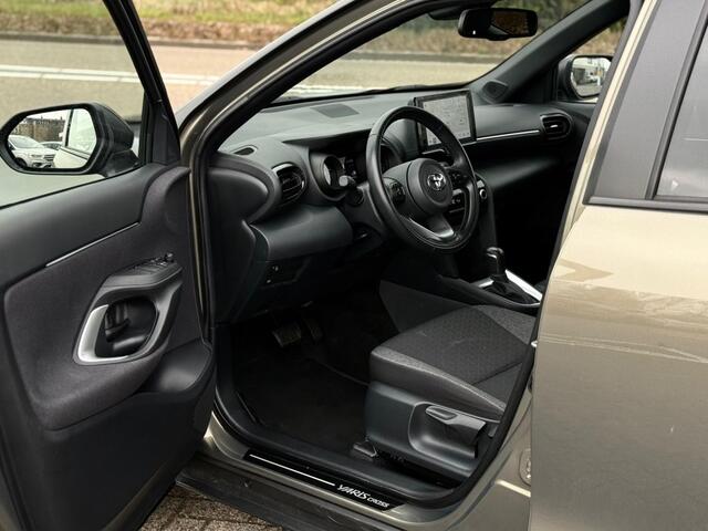 Toyota YARIS 1.5 HYBRID NAVI CAMERA CARPLAY ADD. CRUISE