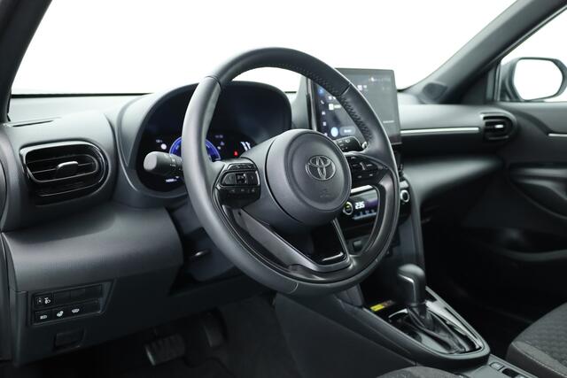 Toyota YARIS Cross 1.5 Hybrid 130 Teamplayer | Winter pack | Safety Pack | Navi | Apple CarPlay | Camera | Adapt. Cruise