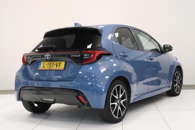 Toyota YARIS 1.5 Hybrid Executive | Panoramadak | JBL audio | Navigatie | Camera | Stuur & stoel verwarming |