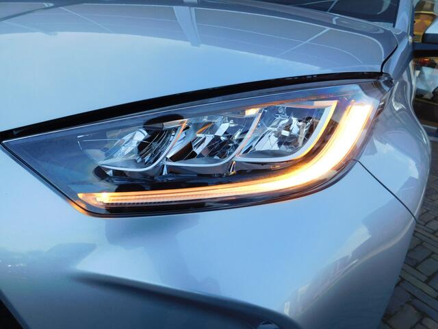 Toyota YARIS 1.5 Hybrid 115 Dynamic Comfort Pack